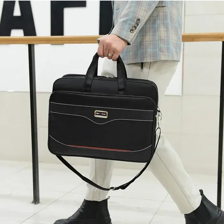 15.6" Laptop Bag - Slim & Versatile