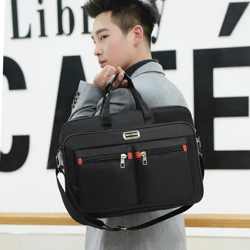 15.6" Laptop Bag - Slim & Versatile